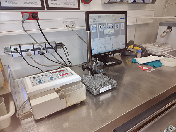 Acquisition of measurements from various instruments