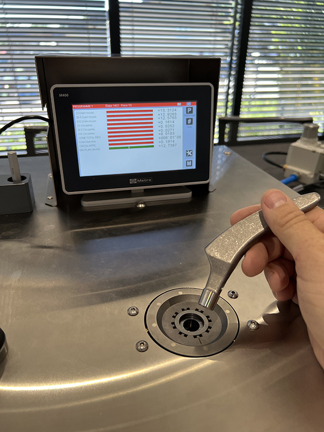 Taper measurement on hip prostheses